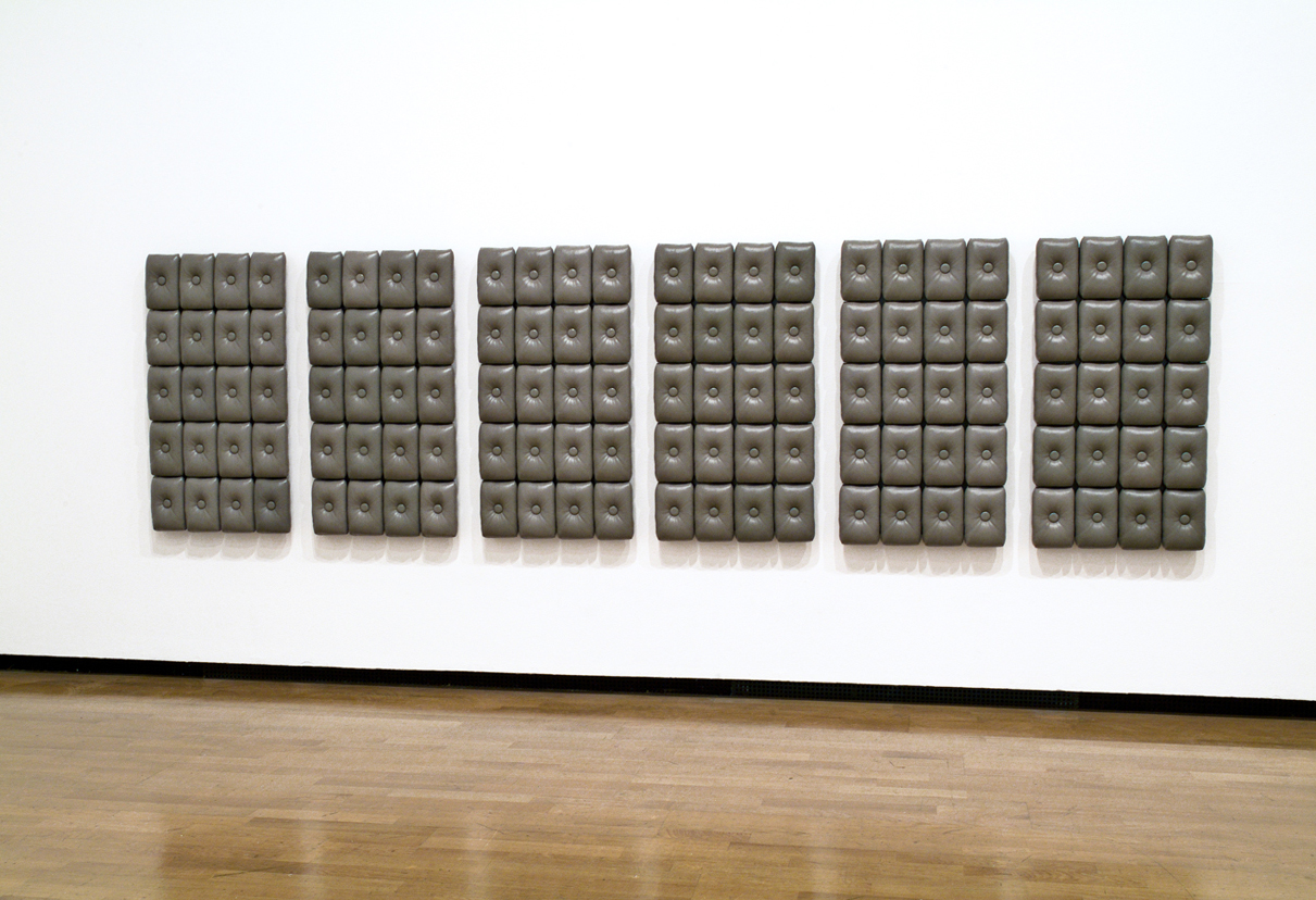 Poupak Sarah Shoughi, Cushion (2012) (Detail)